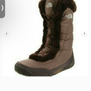 The North Face Dark Brown Fur-Trim Lace-Up Winter Boots